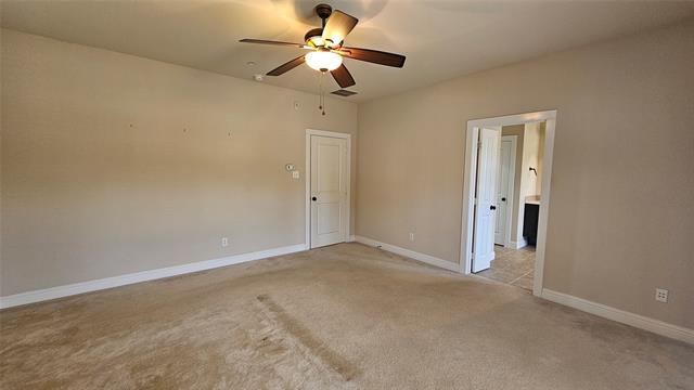 Building Photo - 950 Brook Forest Ln