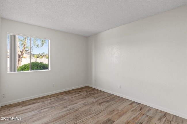 Building Photo - 2938 N 61st Pl