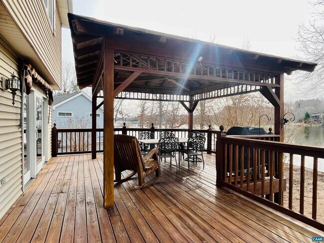 Building Photo - 41 Bolling Cir