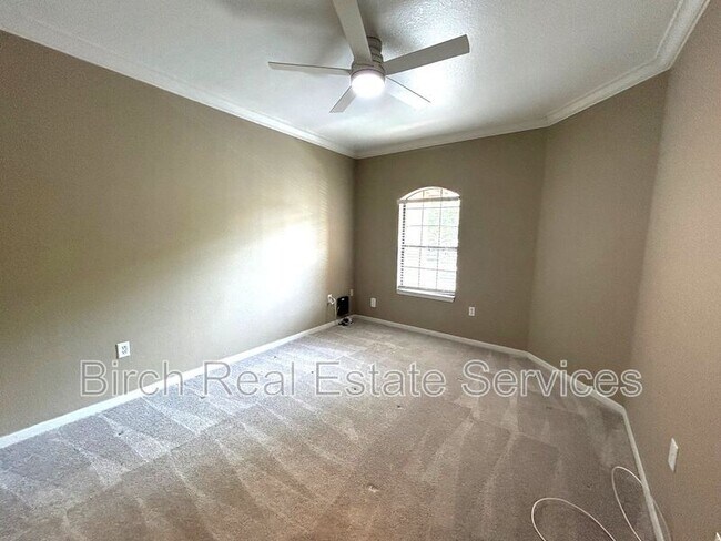 Building Photo - 2188 Chianti Pl