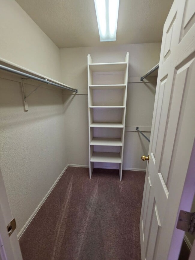Building Photo - 1636 Weatherby Ln