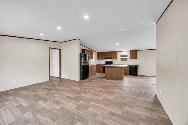 Building Photo - 211 Overhill Rd