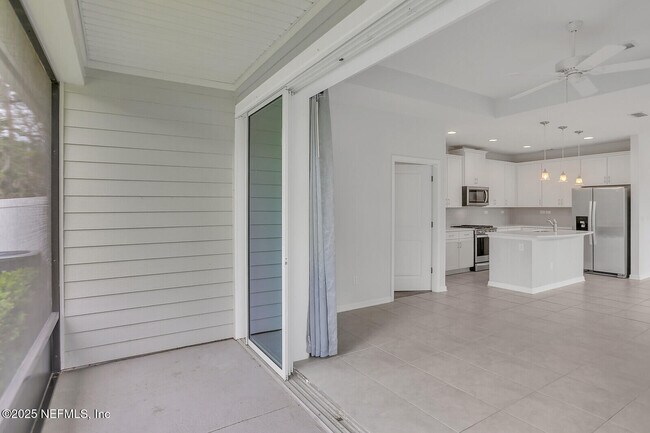 Building Photo - 133 Leeward Island Dr