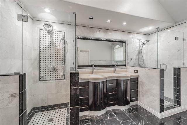 Building Photo - 2748 Club Ridge Dr