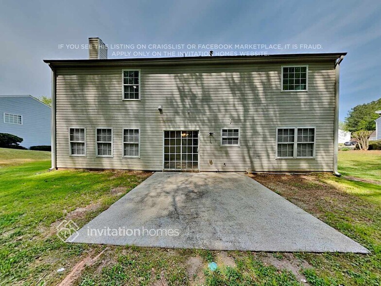 Building Photo - 1058 River Plantation Dr