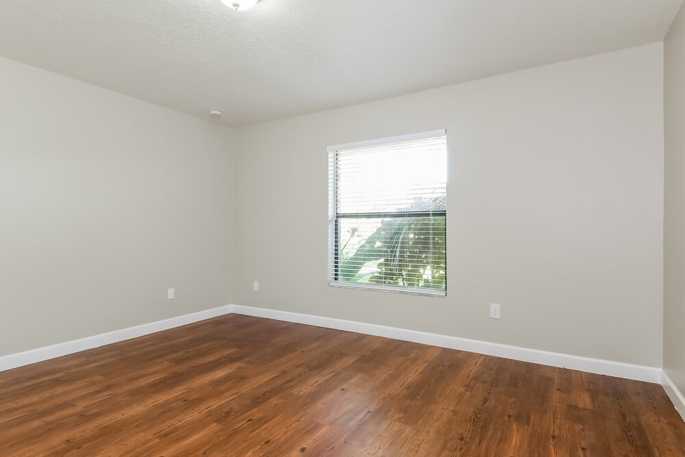 Building Photo - 10416 Calle De Flores Dr