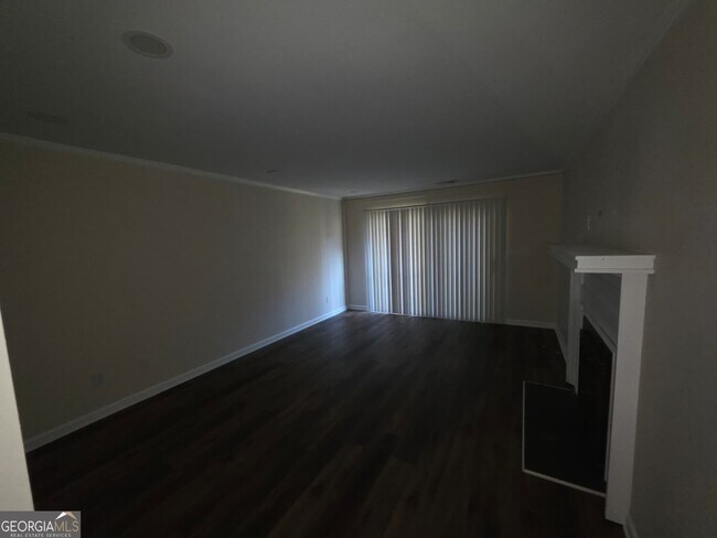 Building Photo - 76 Willowick Dr