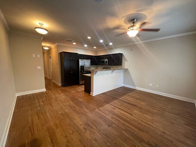 Building Photo - PRE-LEASING FOR AUGUST 2026!