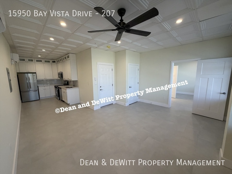 Building Photo - 1 Bed/1 Bath - Unit 207