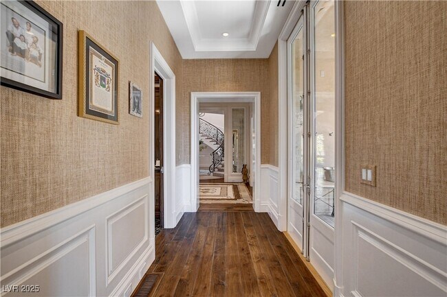 Building Photo - 11 Sable Ridge Ct