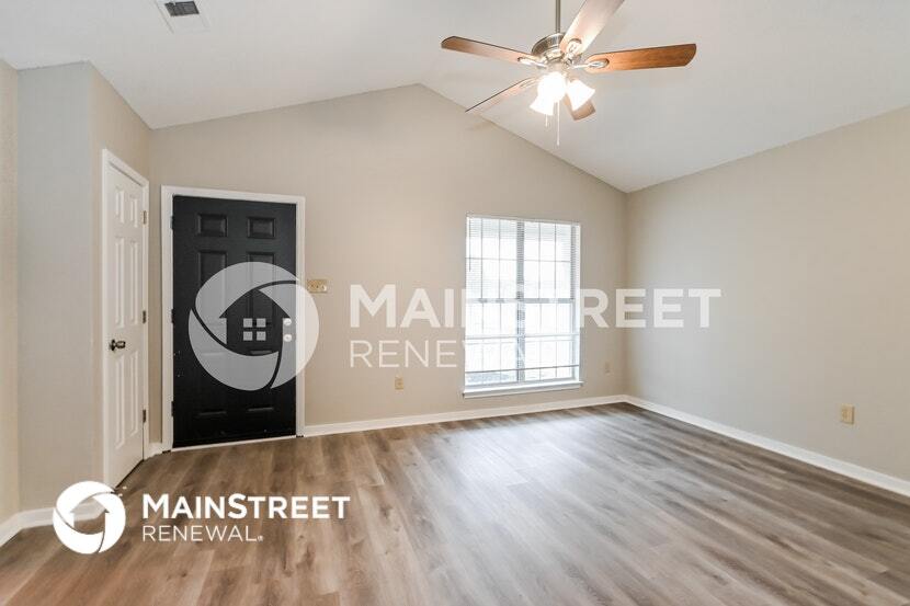 Building Photo - 6571 Kristen Dr