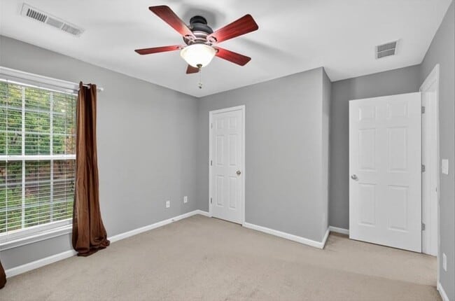 Building Photo - 740 Mayfair Ct