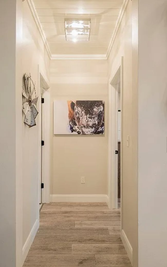 Building Photo - 3 Bedroom 2 bath house with amazing views of the Bridger Mountains