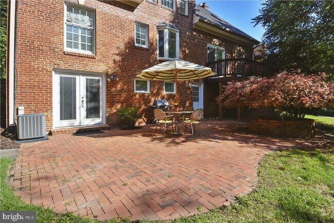 Building Photo - 5330 36th St N