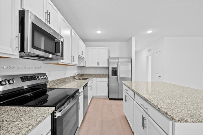 Building Photo - 5025 Armina Pl