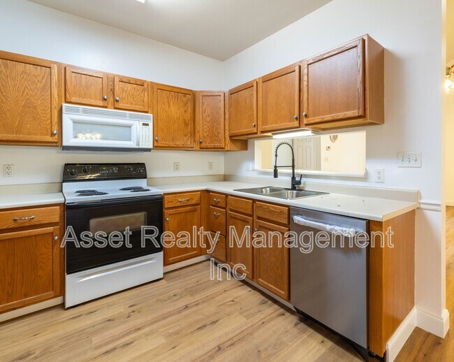 Building Photo - 7037 Wakan Ln