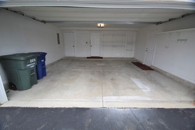 Building Photo - 3 Bedroom - Dublin