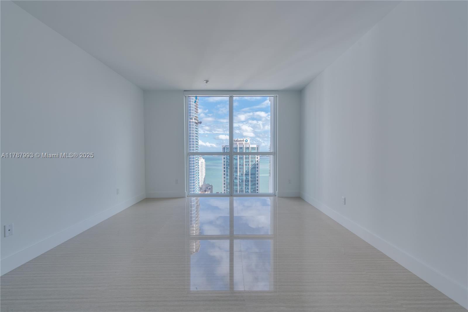 Building Photo - 1080 Brickell Ave