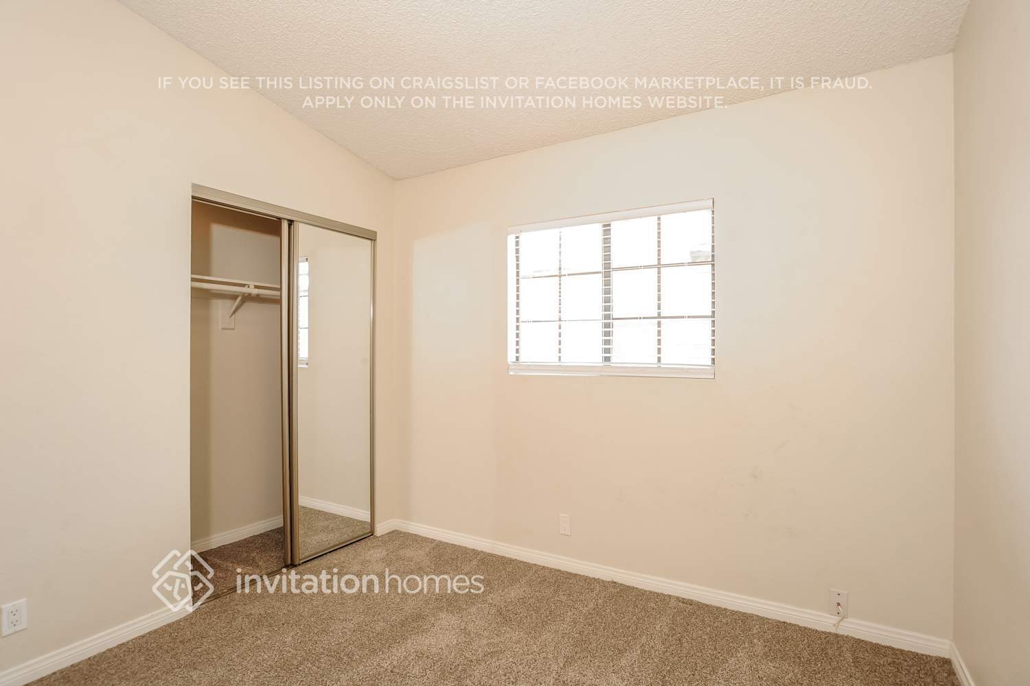 Building Photo - 4763 W Ave L8