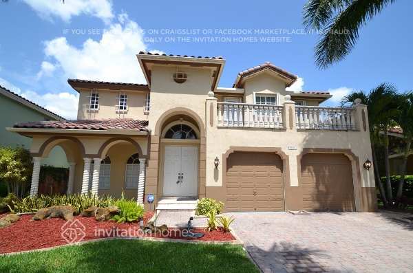 Building Photo - 6664 SW 163rd Pl