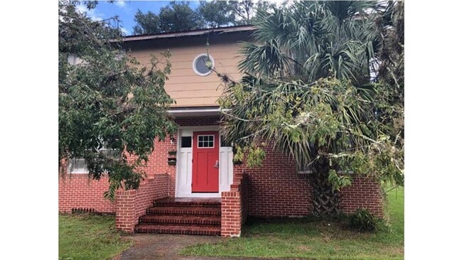 Building Photo - 612 NW 10th Ave