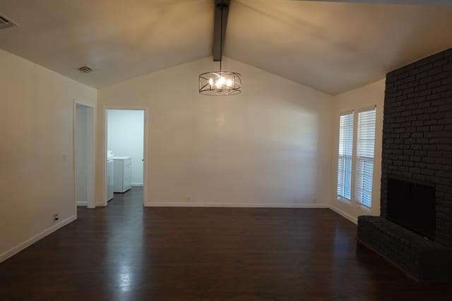 Building Photo - 1831 Kensington Dr