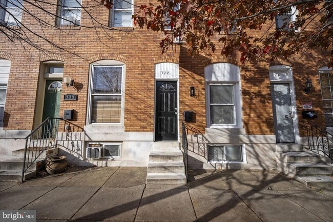 Building Photo - 328 S Macon St.