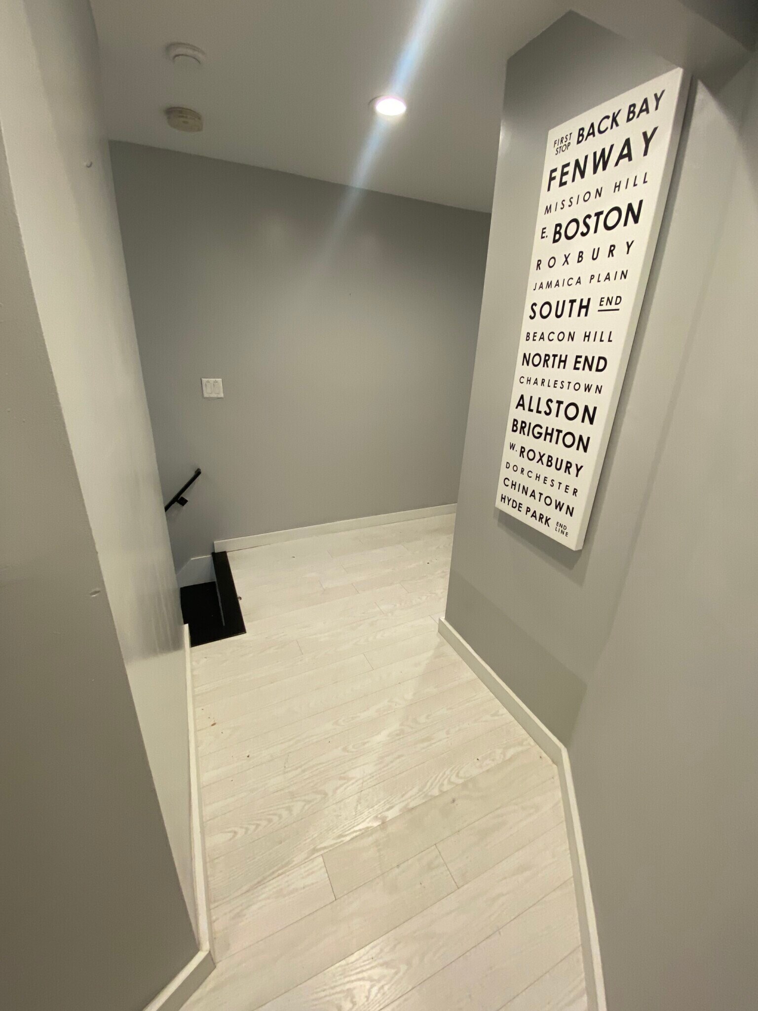 Building Photo - 471 Massachusetts Ave