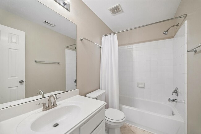 Building Photo - 39 Butterfly Branch Pl