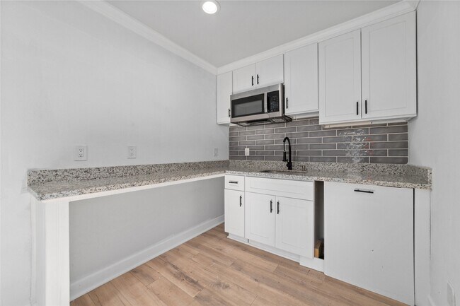 Building Photo - 7125 Conley St
