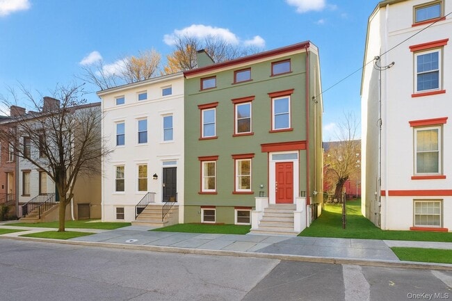 Primary Photo - 171 Chambers St