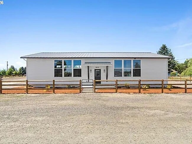 Building Photo - 9015 Community Club Rd
