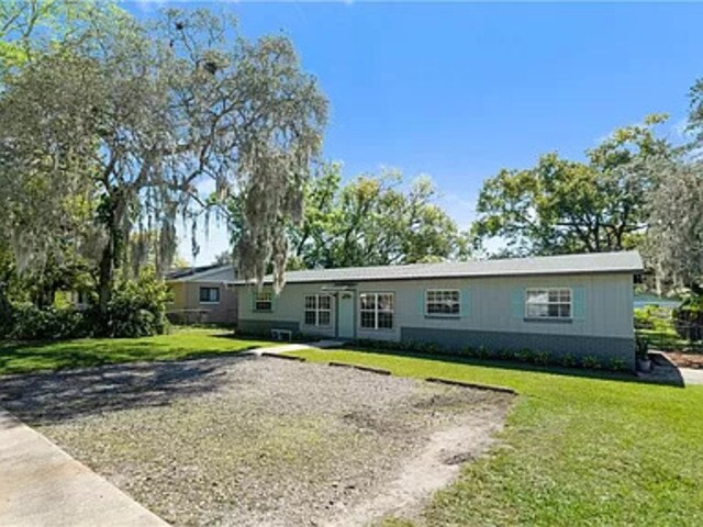 Building Photo - 636 Seminole Ave