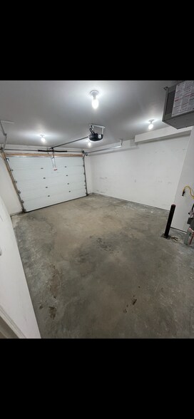 Building Photo - 4585 N Trunk Rd