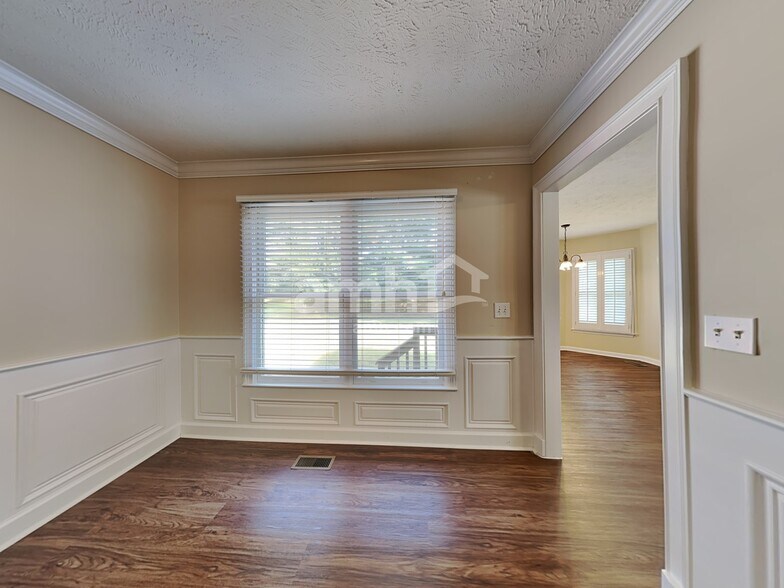 Building Photo - 1714 Bridget Dr