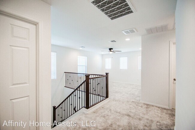 Building Photo - 5 br, 3 bath House - 7539 E OLLA Avenue