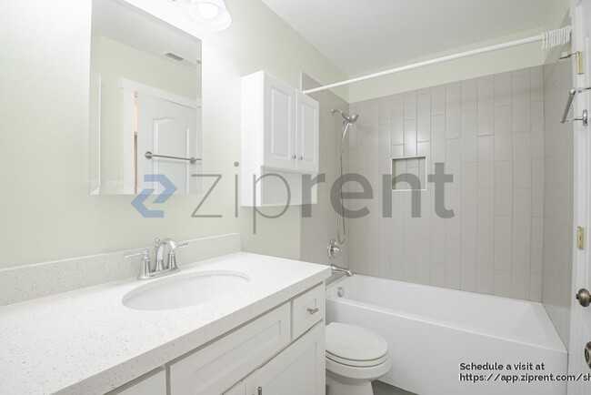 Building Photo - 640 E 3990 S