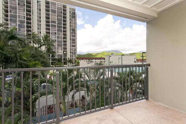 Building Photo - Beautiful 2 bed 2 bath condo in Kailua  - ...