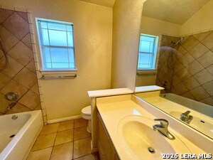 Building Photo - 131 La garde St