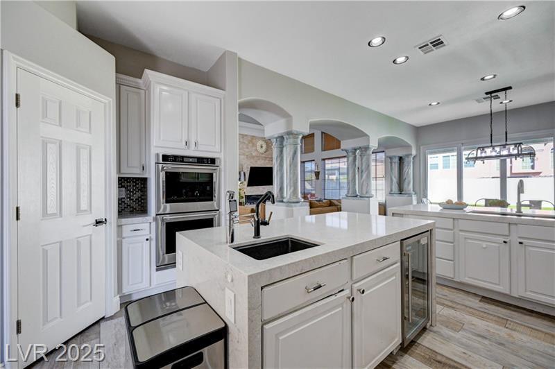 Kitchen - 9738 Bear Trap Ct