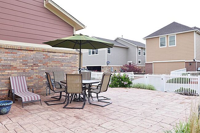 Patio - 9404 Gray CT