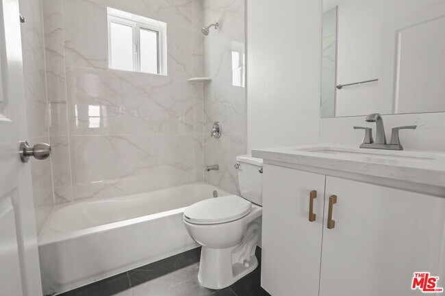 Building Photo - 1265 Browning Blvd