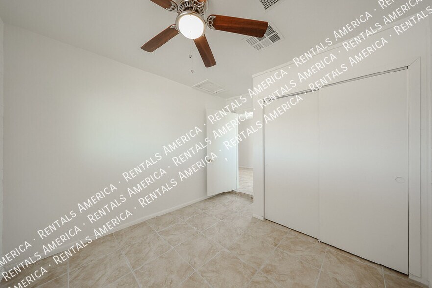 Building Photo - 410 N Ironwood-