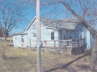 Building Photo - 301 2nd Ave
