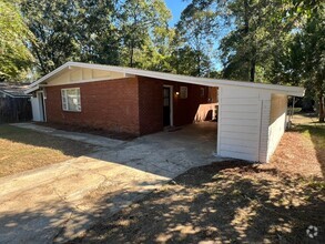 Building Photo - Charming 3BR Home in Serene Columbus Neigh...