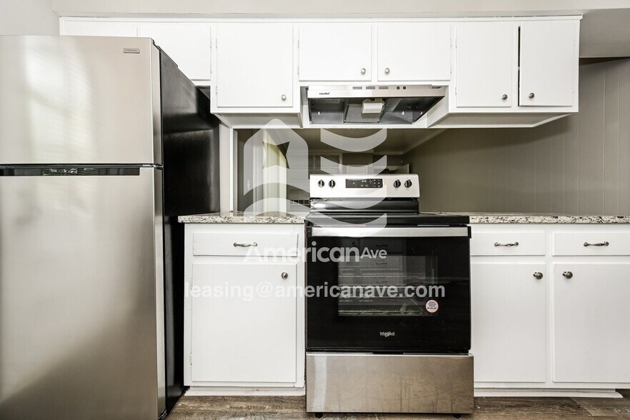 Building Photo - 3816 Rockdale Dr