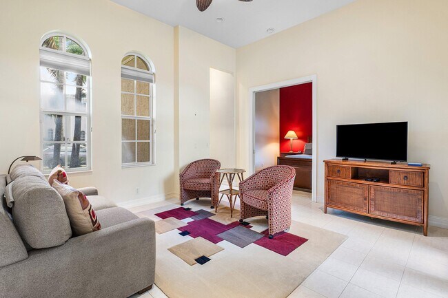 Building Photo - 128 Grand Palm Way