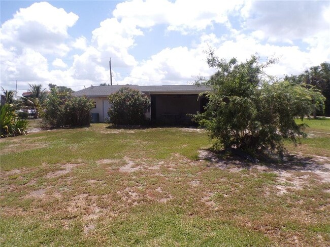 Building Photo - 421 Orchid Dr