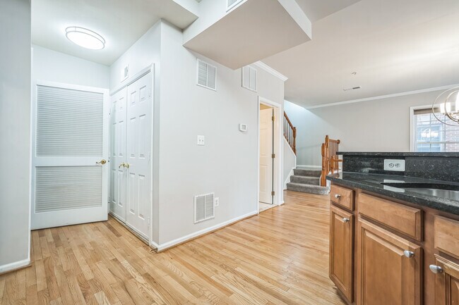 Building Photo - 4647 Red Admiral Way