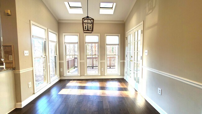 Building Photo - 10780 Carrara Cove